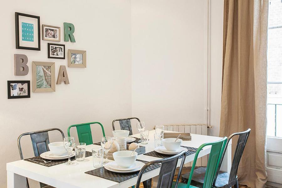 Apartment Grande And Authentic In Eixample With Central Ac, Mosaic